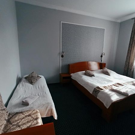Pokoje Goscinne Kropka Tarnowskie Góry Exterior foto