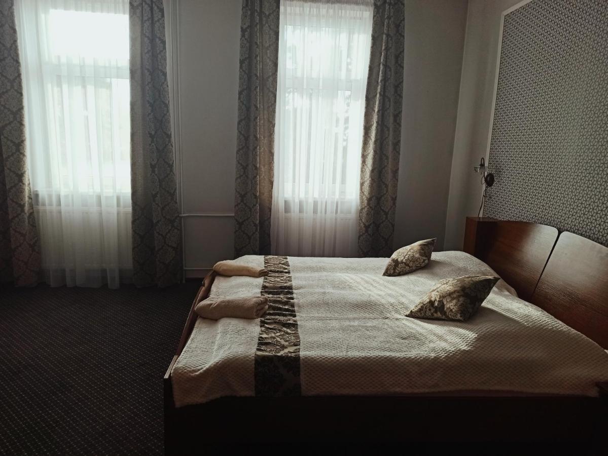 Pokoje Goscinne Kropka Tarnowskie Góry Exterior foto